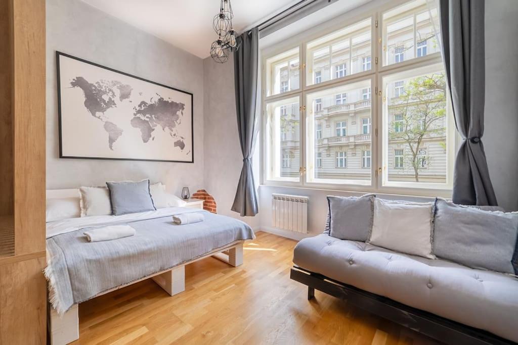 Chic Brick Suite in Historic City by Rentez