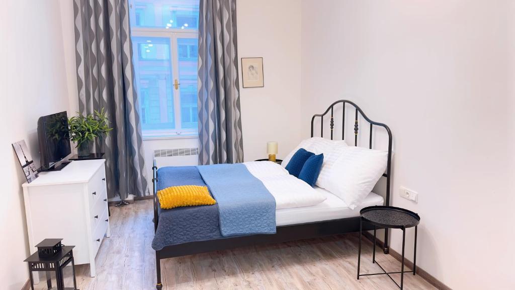 J3 Harmony Suites