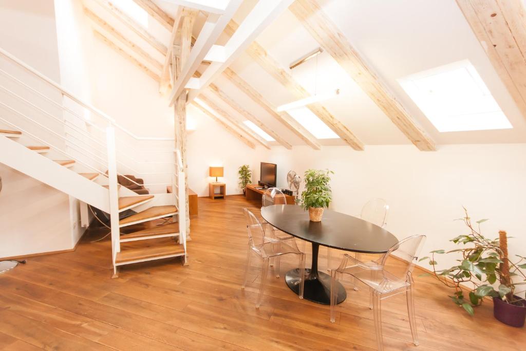Kozna Loft